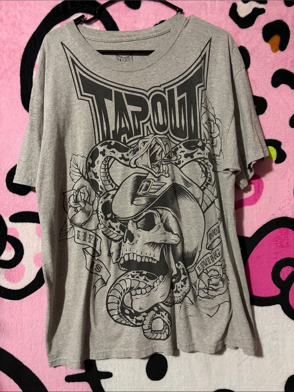 Tapout Gray & Black Skull Snake Graphic Tee